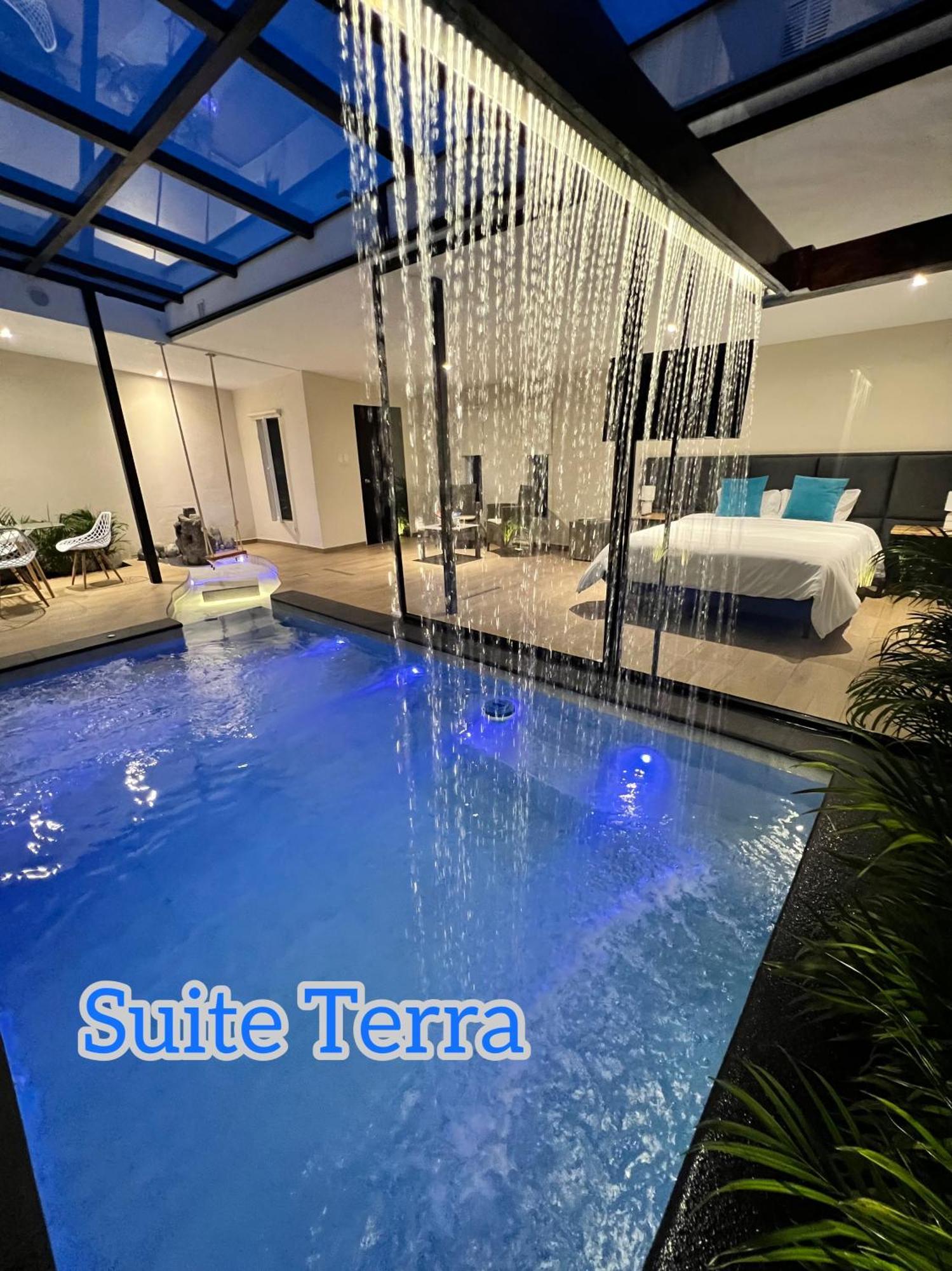 Отель Springhills Quito Airport Табабела Экстерьер фото